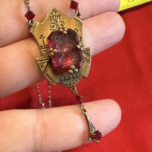 Pididdly Links Vintage Red Frosted Glass Cameo 16" Pendant Necklace Art Deco